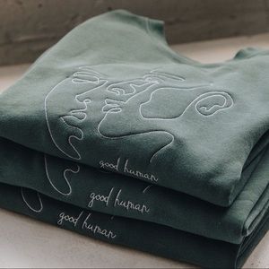 Good human crew neck